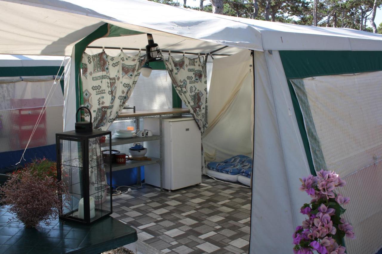 Hotel Camping Planik Ražanac Exterior foto