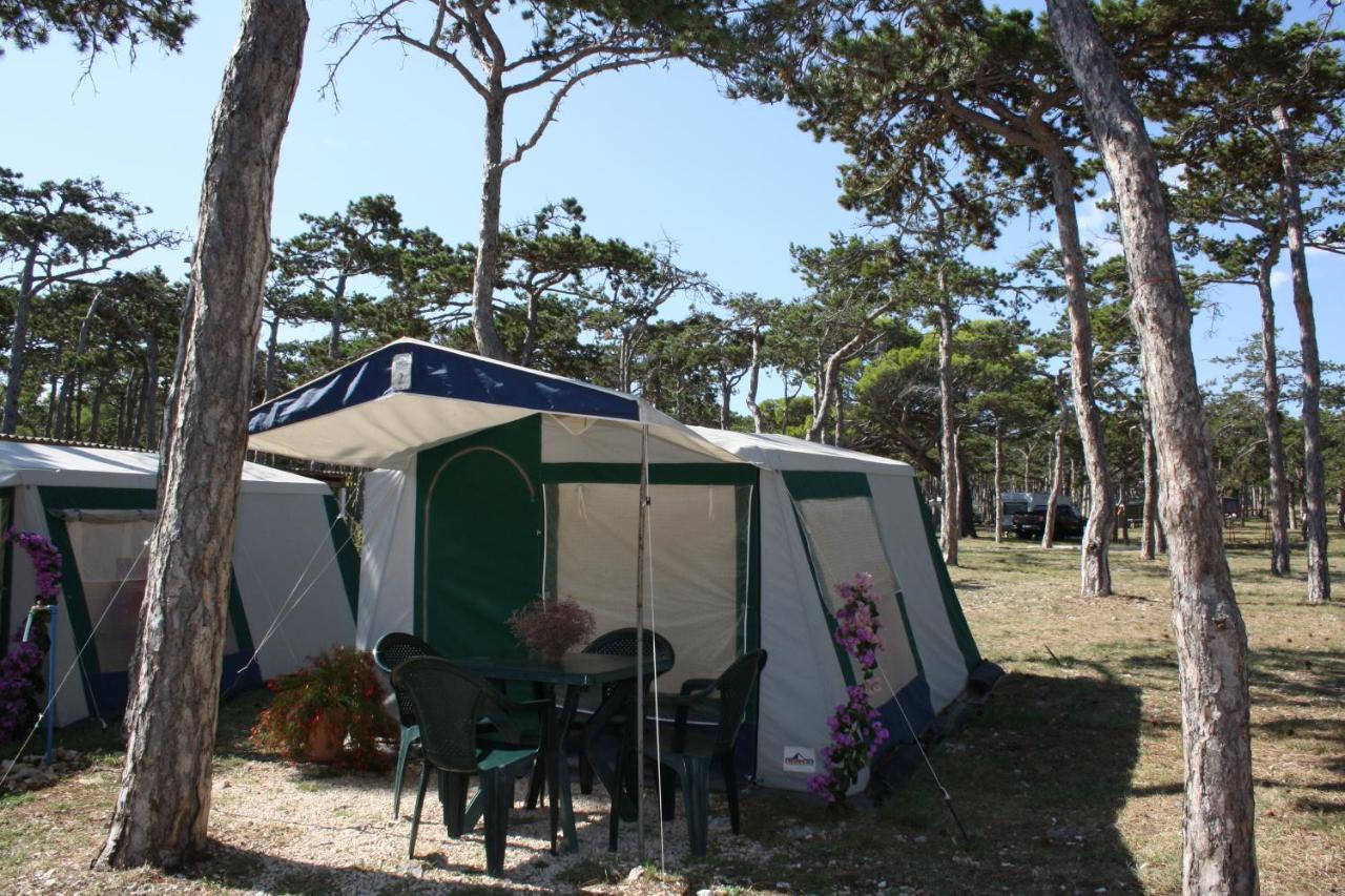 Hotel Camping Planik Ražanac Exterior foto